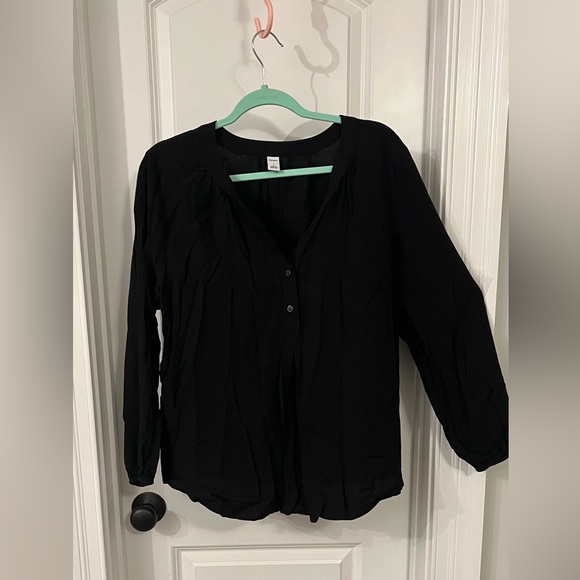 Old Navy Classic Black Shirt - Picture 1 of 5